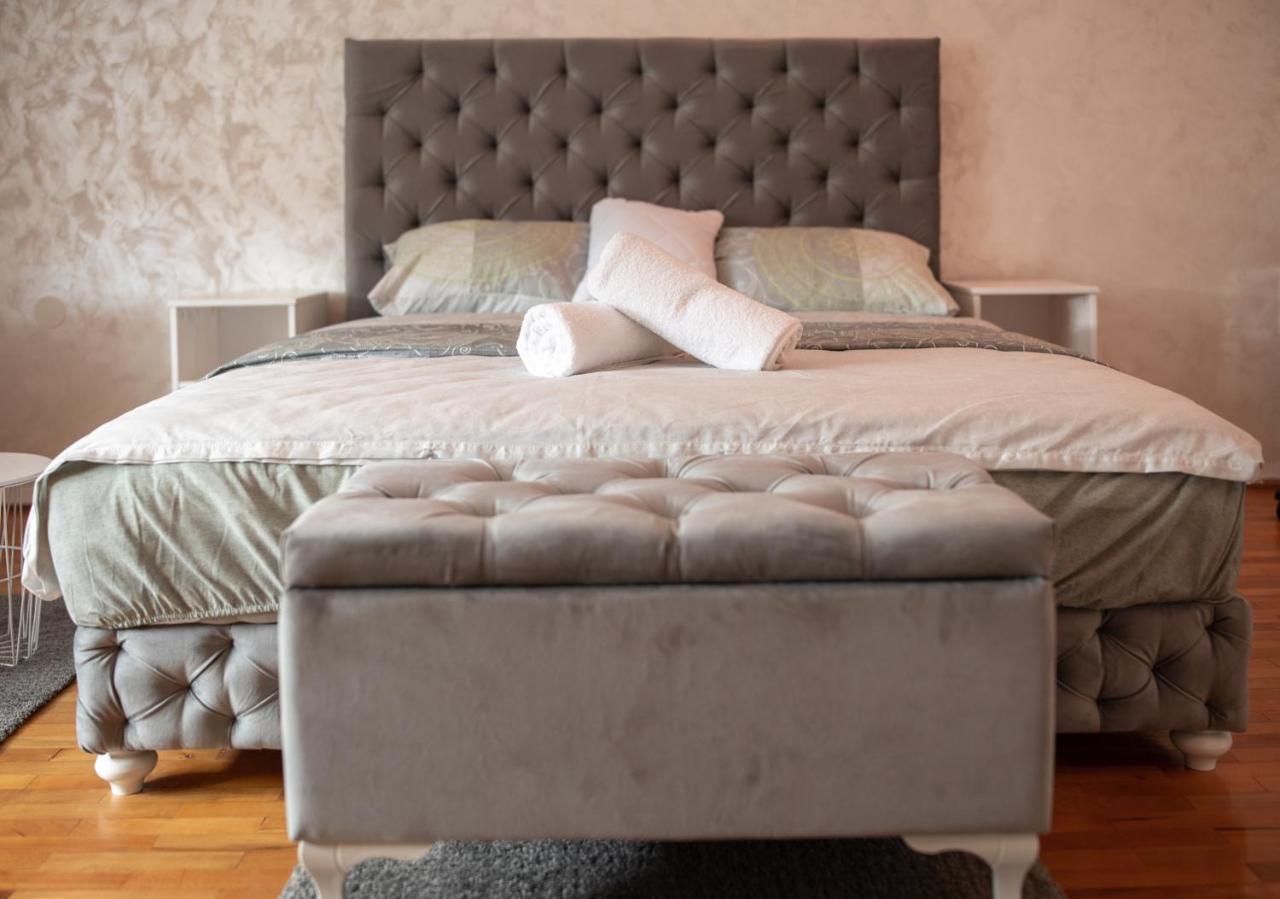 Delux Apartmani Pozarevac Luaran gambar