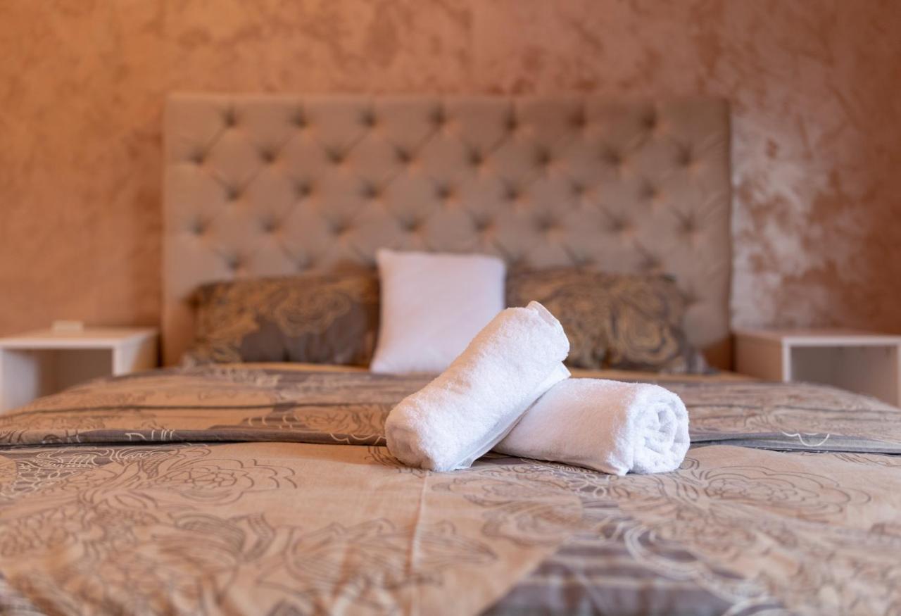 Delux Apartmani Pozarevac Luaran gambar