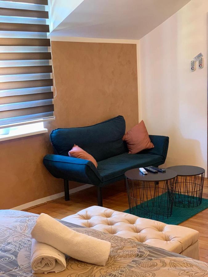 Delux Apartmani Pozarevac Luaran gambar