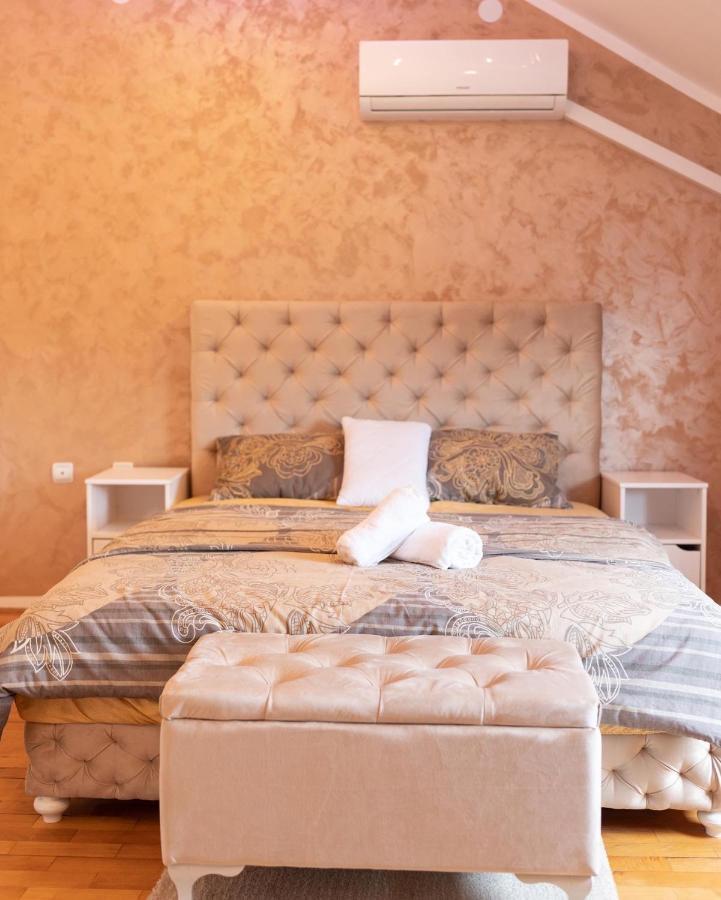 Delux Apartmani Pozarevac Luaran gambar